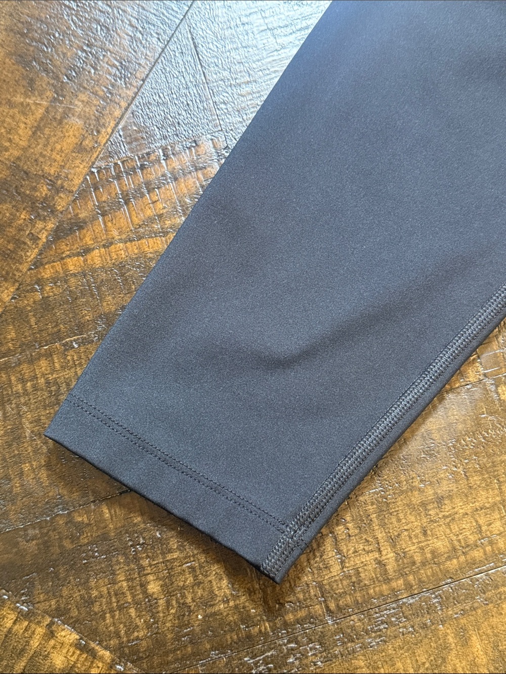 Girlfriend Collective Black Compression Capri Leggings M High Rise Yoga Workout - Picture 3 of 6
